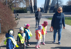 Spacer do parku i wspólne zabawy