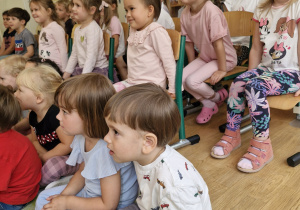 Leśna wyprawa Jasia i Małgosi