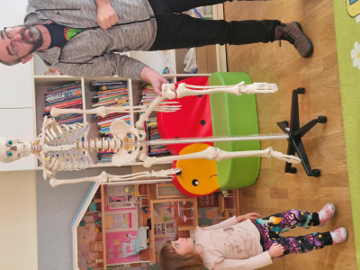 "Jak zbudowany jest człowiek"?