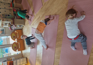 "Miś Joga"- zabawy ruchowe z elementami jogi