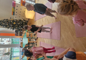 "Miś Joga"- zabawy ruchowe z elementami jogi