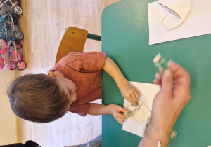 Świąteczne warsztaty plastyczne