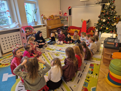 "Emocje" - zajęcia z p. psycholog