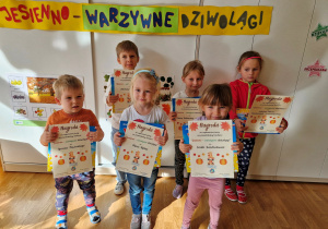 Laureaci konkursu "Jesienno-warzywne dziwolągi"